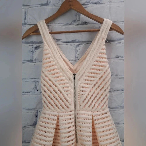 NWT Maje Women's Rayure Structured Puffball Dress Pink Nude Mid Length Size 1 - Picture 12 of 13